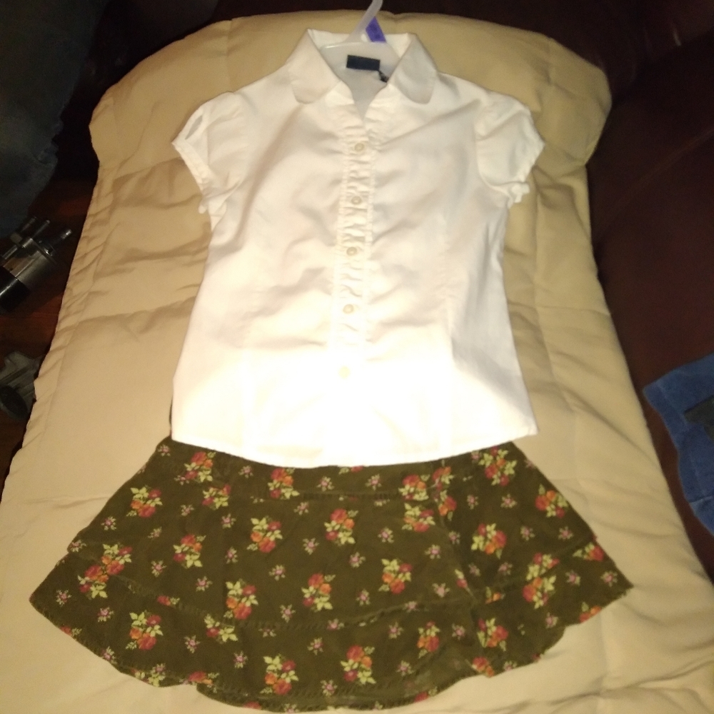 Girls size 5 skirt outfit